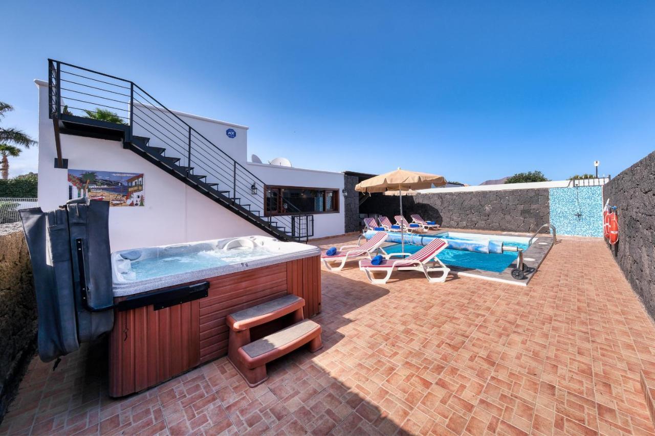 Villa Aurelia-Pool, Jacuzzi And Solarium Коста Бланка Экстерьер фото